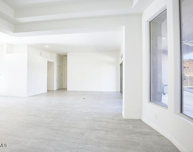 11934 E Sand Hills Road - Photo Thumbnail 18