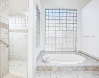 11934 E Sand Hills Road - Photo Thumbnail 24