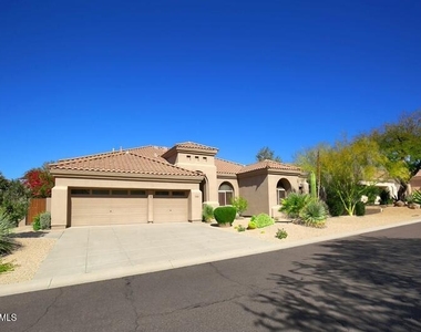 11934 E Sand Hills Road - Photo Thumbnail 3
