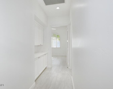 11934 E Sand Hills Road - Photo Thumbnail 34