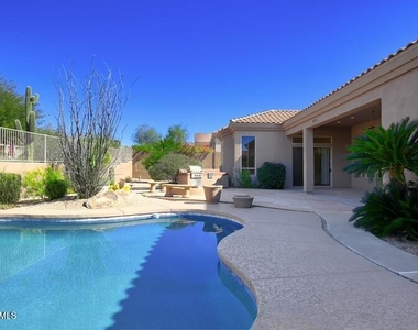 11934 E Sand Hills Road - Photo Thumbnail 45
