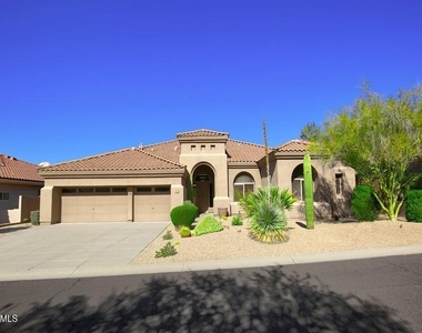 11934 E Sand Hills Road - Photo Thumbnail 4