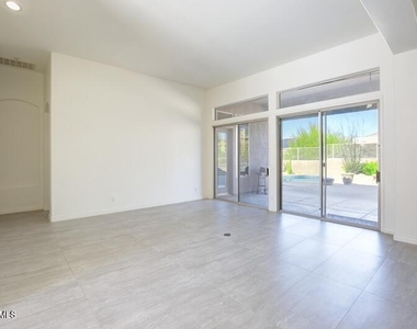 11934 E Sand Hills Road - Photo Thumbnail 19
