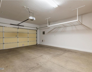 41441 N Laurel Valley Way - Photo Thumbnail 29