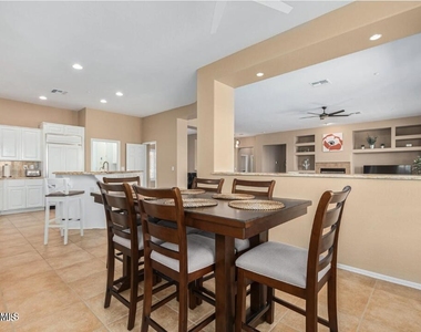 41441 N Laurel Valley Way - Photo Thumbnail 13