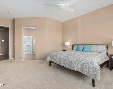 41441 N Laurel Valley Way - Photo Thumbnail 18