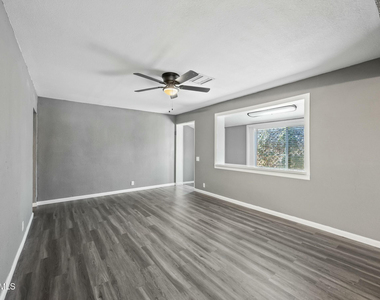 2601 N 51st Street - Photo Thumbnail 6