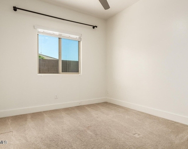11018 E Thatcher Avenue - Photo Thumbnail 21