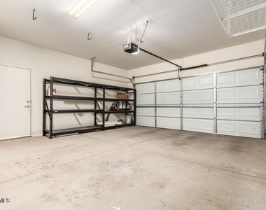 11018 E Thatcher Avenue - Photo Thumbnail 24