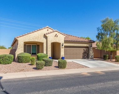 11018 E Thatcher Avenue - Photo Thumbnail 2