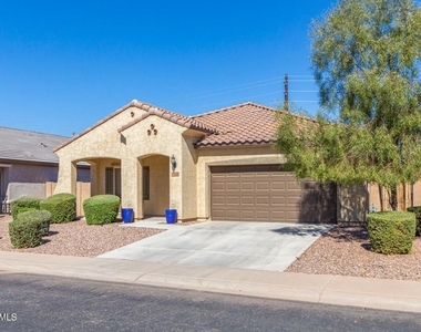 11018 E Thatcher Avenue - Photo Thumbnail 1