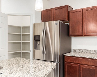 11018 E Thatcher Avenue - Photo Thumbnail 10
