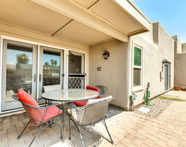 8889 E Meadow Hill Drive - Photo Thumbnail 23