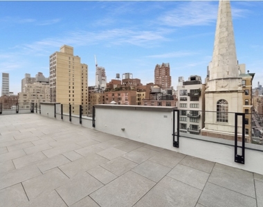 East 80th Street - Photo Thumbnail 8