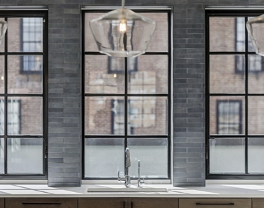 East 80th Street - Photo Thumbnail 5