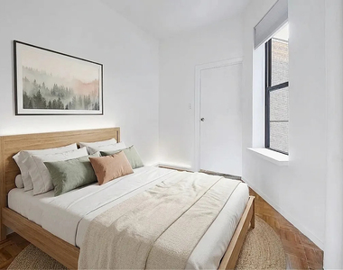 325 East 89th Street - Photo Thumbnail 5