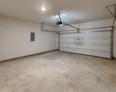 7020 Labelle Drive - Photo Thumbnail 18