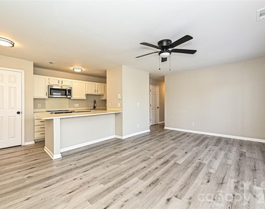 6156 Meadow Rose Lane - Photo Thumbnail 6