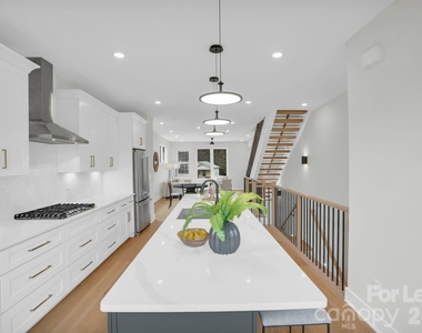 142 Mattoon Street - Photo Thumbnail 16