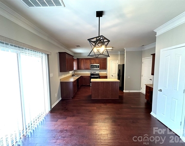 8227 Belmont Stables Drive - Photo Thumbnail 8