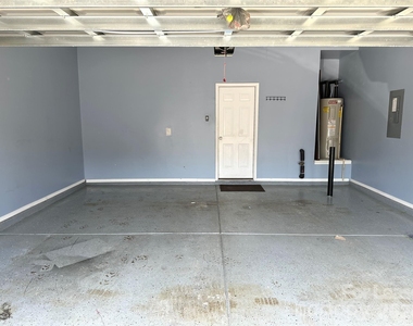 8227 Belmont Stables Drive - Photo Thumbnail 37
