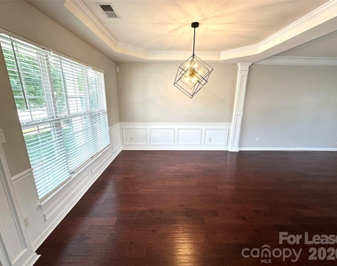 8227 Belmont Stables Drive - Photo Thumbnail 2