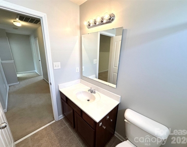 8227 Belmont Stables Drive - Photo Thumbnail 32