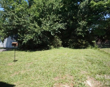 130 31st Avenue Nw - Photo Thumbnail 8