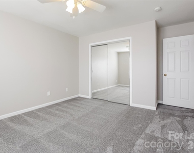 10202 Hawkeye Drive - Photo Thumbnail 11