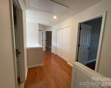 9204 Bellegarde Drive - Photo Thumbnail 14