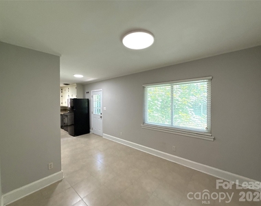 932 Hickory Nut Street - Photo Thumbnail 12