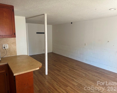 1305 W Front Street - Photo Thumbnail 1