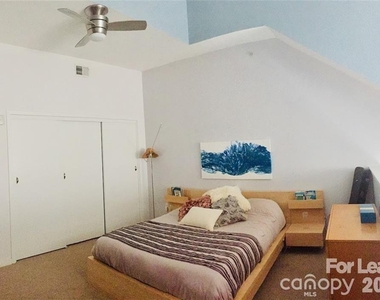 2125 Southend Drive - Photo Thumbnail 15
