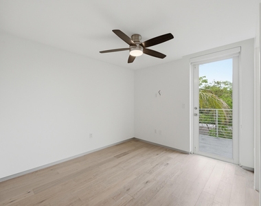 714 Ne 14th Avenue - Photo Thumbnail 19