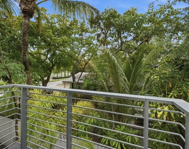 714 Ne 14th Avenue - Photo Thumbnail 24