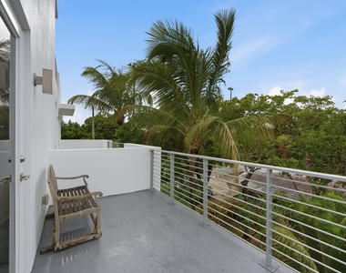 714 Ne 14th Avenue - Photo Thumbnail 25