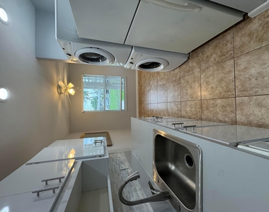 1100 Boxwood Drive - Photo Thumbnail 19