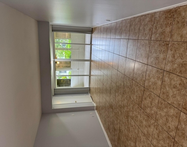 1100 Boxwood Drive - Photo Thumbnail 37