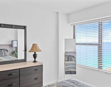 3800 Galt Ocean Drive - Photo Thumbnail 9