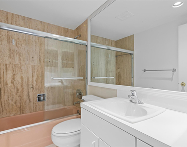 3800 Galt Ocean Drive - Photo Thumbnail 20