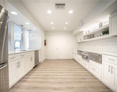 3800 Galt Ocean Drive - Photo Thumbnail 38