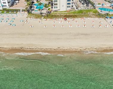 3800 Galt Ocean Drive - Photo Thumbnail 5