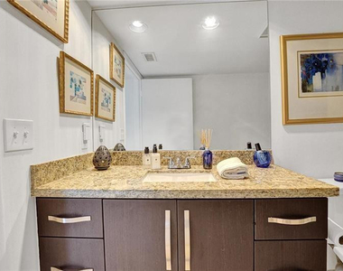7533 Glendevon Lane - Photo Thumbnail 22