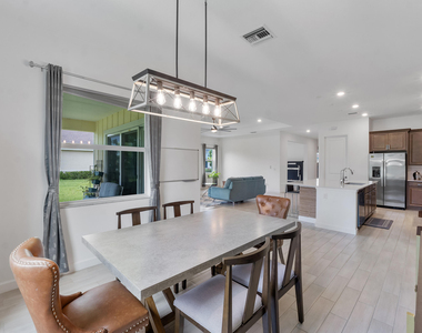 19036 Broad Shore Walk - Photo Thumbnail 2