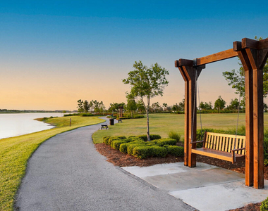 19036 Broad Shore Walk - Photo Thumbnail 43