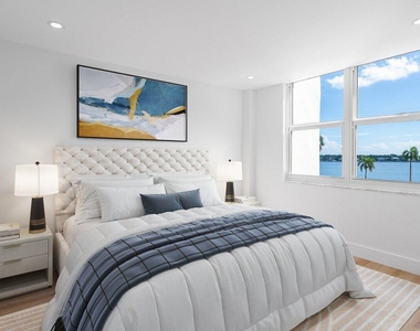 1701 S Flagler Drive - Photo Thumbnail 13