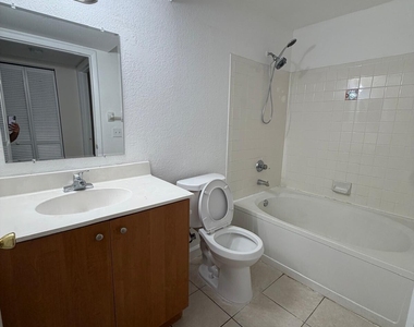 1825 Palm Cove Boulevard - Photo Thumbnail 14