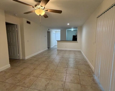 1825 Palm Cove Boulevard - Photo Thumbnail 6