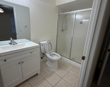 1825 Palm Cove Boulevard - Photo Thumbnail 11