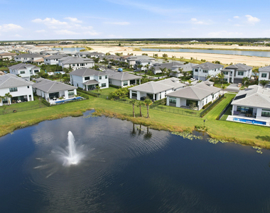13128 Feathering Way - Photo Thumbnail 59